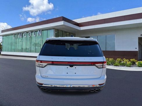 New 2026 Lincoln Aviator Reserve image 5