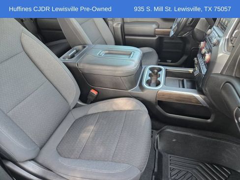 Used 2021 Chevrolet Silverado 1500 LT Trail Boss w/ Bed Protection Package AWD/4WD image 18
