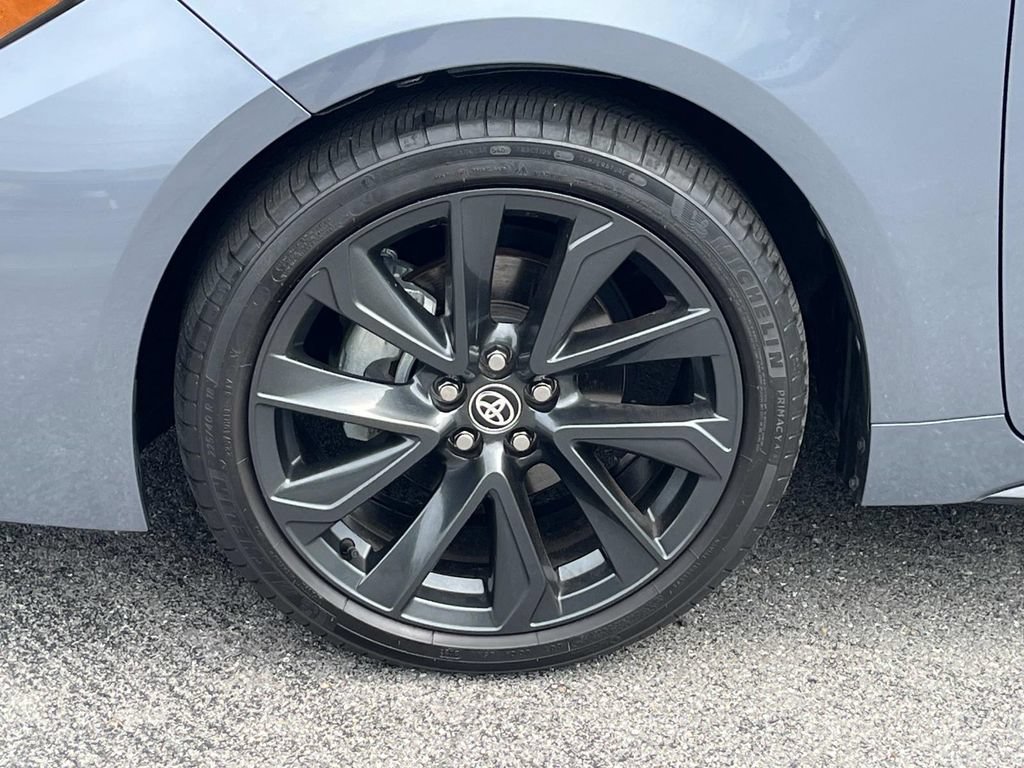 Used 2024 Toyota Corolla XSE FWD image 12