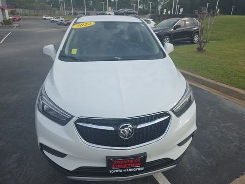 Used 2022 Buick Encore Preferred w/ Safety Package image 2