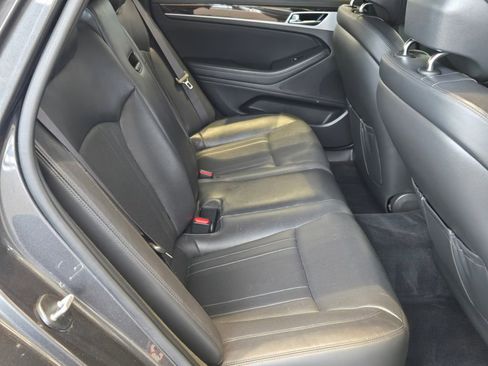 Used 2020 Genesis G80 3.8 image 10