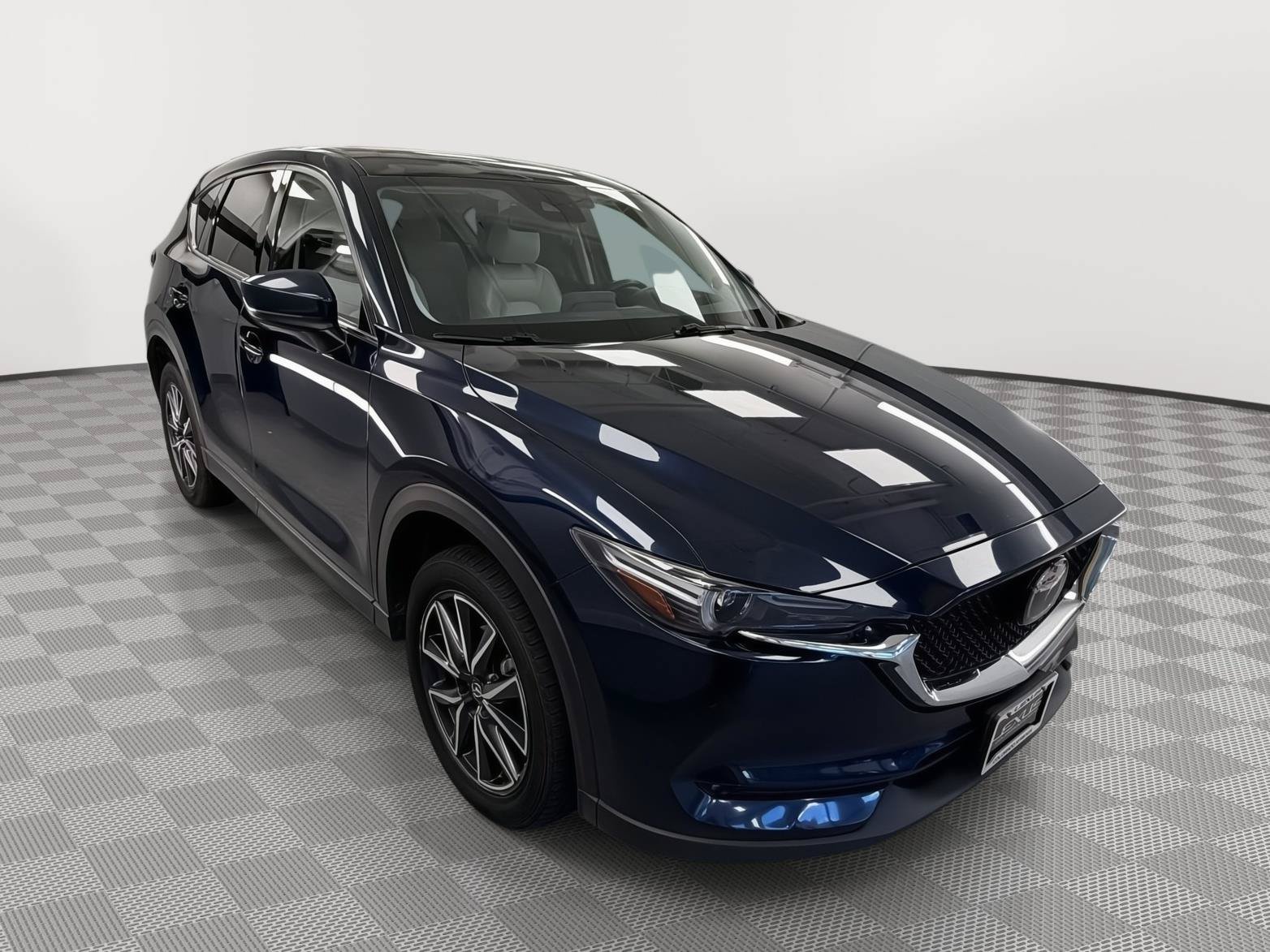 Used 2017 MAZDA CX-5 Grand Touring w/ Premium Package AWD/4WD image 1