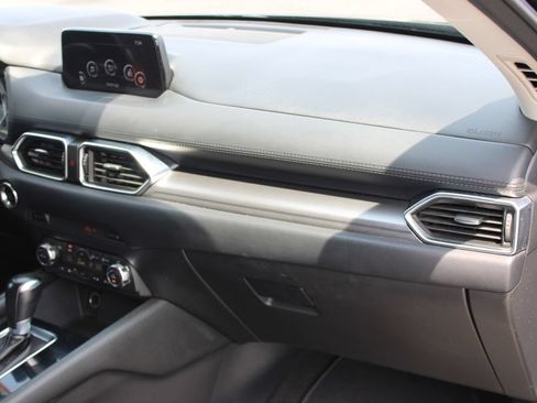 Used 2018 MAZDA CX-5 Touring FWD image 28