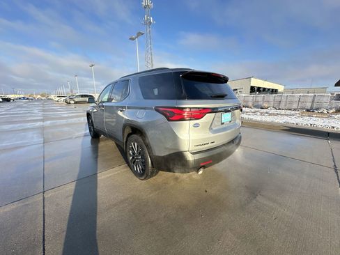 Used 2023 Chevrolet Traverse RS image 6