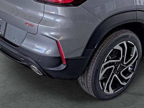 New 2026 Chevrolet TrailBlazer RS w/ Convenience Package FWD image 13