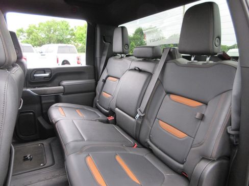 Used 2023 GMC Sierra 2500 AT4 w/ Gooseneck/5TH Wheel Package AWD/4WD image 22
