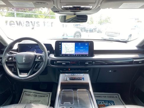 Used 2025 Lincoln Aviator Reserve w/ Illumination Package AWD/4WD image 22