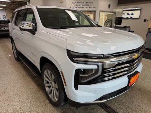 New 2026 Chevrolet Tahoe Premier w/ Sun And Tow Package AWD/4WD image 4