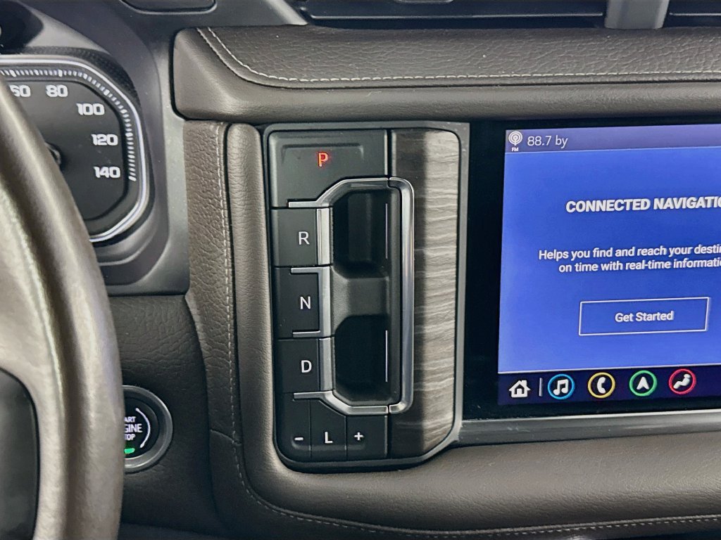 Used 2021 GMC Yukon XL Denali w/ Denali Premium Package AWD/4WD image 18