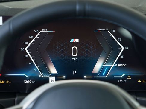 New 2026 BMW i4 xDrive40i w/ M Sport Package AWD/4WD image 16