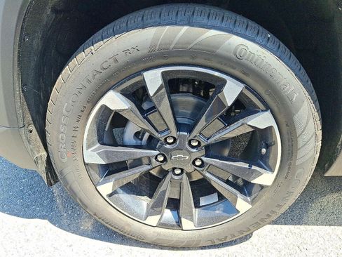 New 2026 Chevrolet Equinox RS w/ Convenience Package III AWD/4WD image 4