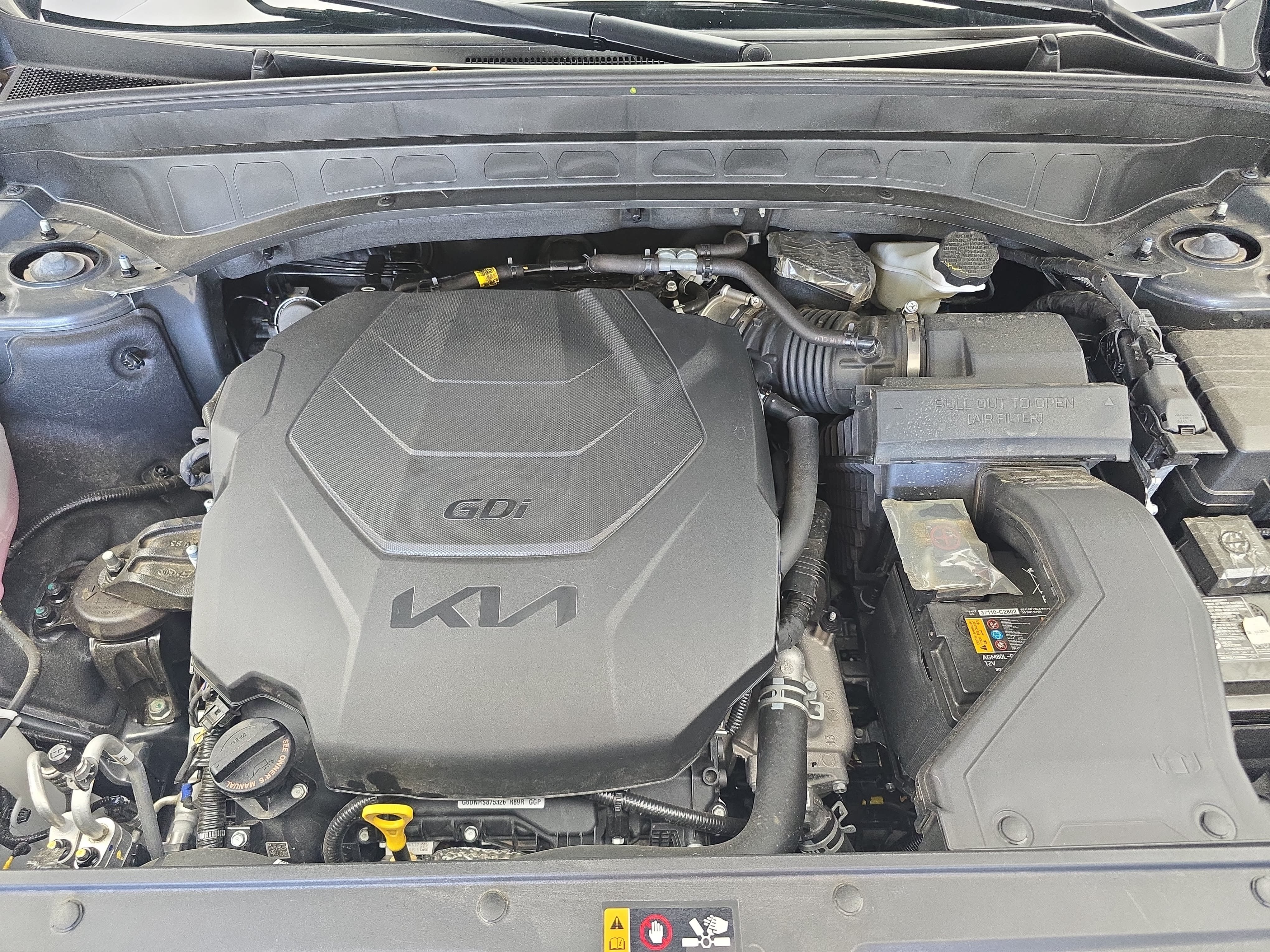 Used 2025 Kia Telluride EX w/ EX Captain's Chair Package FWD image 32