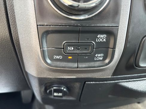 Used 2017 RAM 1500 Tradesman w/ Popular Equipment Group AWD/4WD image 16