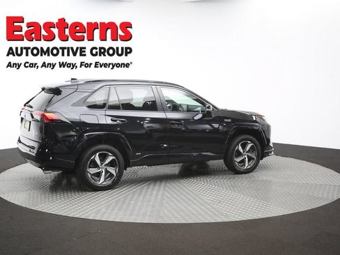 Used 2022 Toyota RAV4 SE AWD/4WD image 45