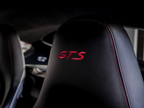 Certified 2016 Porsche Cayman GTS image 15