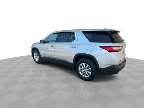 Used 2020 Chevrolet Traverse LS FWD image 6