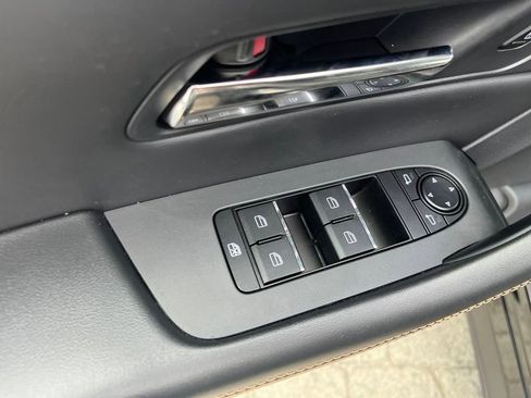 New 2024 MAZDA CX-90 Plug-In Hybrid w/ Preferred image 12