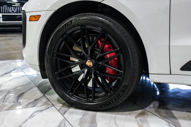 Used 2022 Porsche Macan GTS AWD/4WD image 53