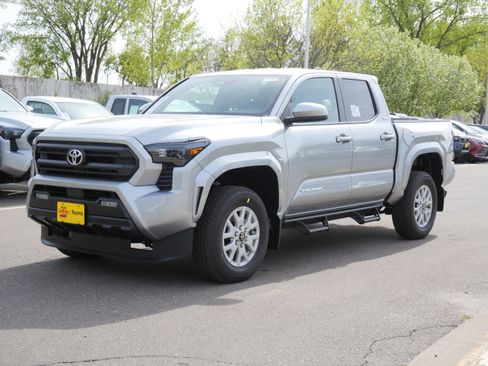 New 2026 Toyota Tacoma SR5 AWD/4WD image 4