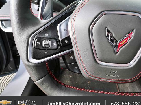 Used 2025 Chevrolet Corvette Z06 RWD image 10