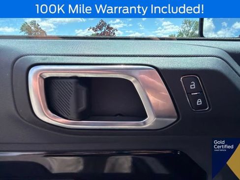 Used 2025 Ford Bronco 2-Door AWD/4WD image 19