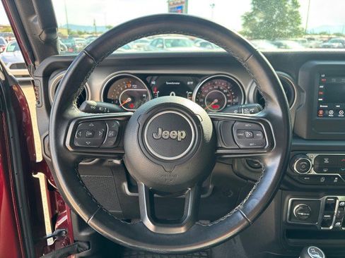 Used 2021 Jeep Gladiator Sport image 11
