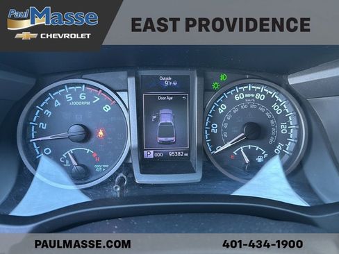 Used 2018 Toyota Tacoma Limited image 10