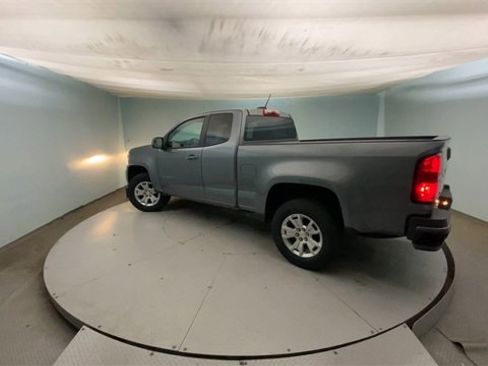Used 2022 Chevrolet Colorado LT w/ Fleet Safety Package image 2