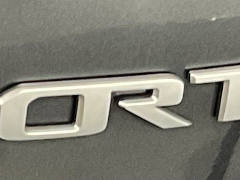 Used 2024 Kia Forte LXS w/ LXS Technology Package FWD image 7