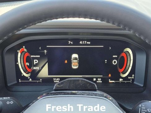 Used 2025 Nissan Rogue SL w/ Tech Package image 14