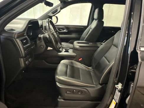 Used 2022 Chevrolet Tahoe Premier AWD/4WD image 13