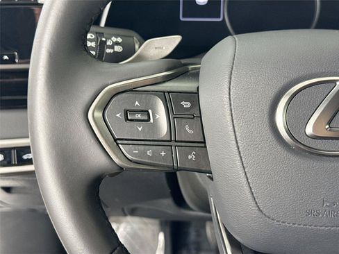 Used 2024 Lexus RX 350 FWD w/ Technology Package image 17