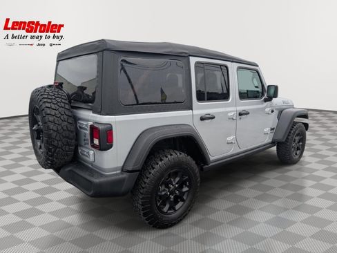 Used 2022 Jeep Wrangler Unlimited Sport AWD/4WD image 5