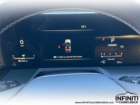 New 2026 INFINITI QX80 Luxe image 32