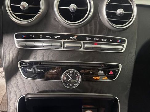 Used 2017 Mercedes-Benz C 300 4MATIC Sedan image 39