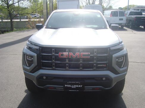 Certified 2023 GMC Canyon AT4 AWD/4WD image 2