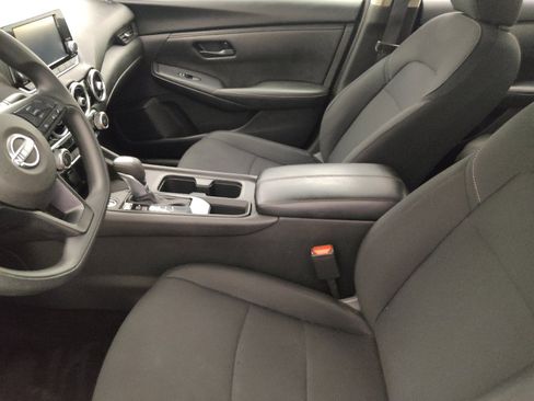 Used 2024 Nissan Sentra S FWD image 17