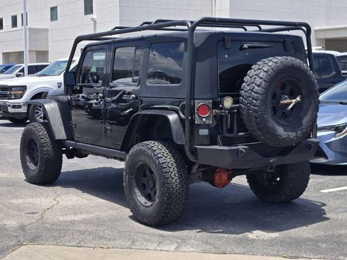 Used 2008 Jeep Wrangler Unlimited Sahara w/ Trailer Tow Group AWD/4WD image 6