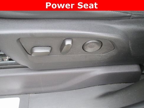 Certified 2024 Chevrolet Silverado 2500 LTZ w/ LTZ Convenience Package image 26