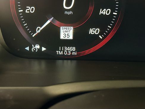 Used 2018 Volvo XC90 T6 Inscription w/ Convenience Package AWD/4WD image 19