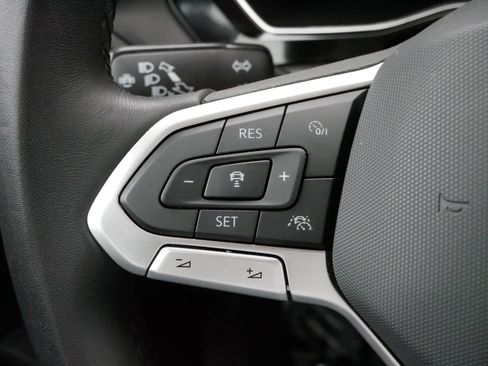 Certified 2024 Volkswagen Jetta SEL image 26