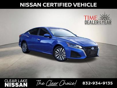 Certified 2025 Nissan Altima 2.5 SV w/ SV Premium Package