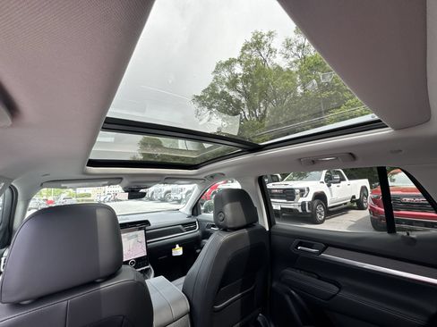 New 2026 GMC Terrain Denali AWD/4WD image 16