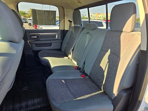 Used 2017 RAM 1500 Big Horn AWD/4WD image 27
