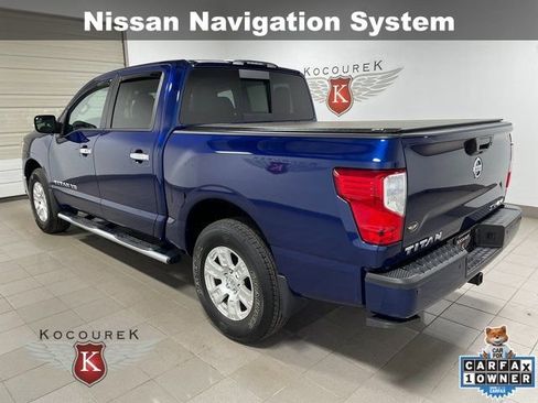 Used 2019 Nissan Titan SV w/ SV Convenience Package AWD/4WD image 4