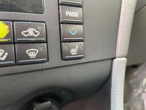 Used 2006 Buick LaCrosse CXS w/ Driver Confidence Package FWD image 35