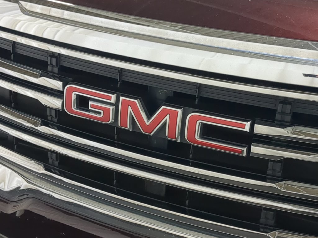 Used 2020 GMC Acadia SLE AWD/4WD image 12