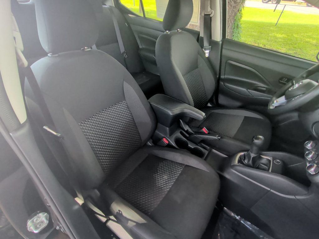 Used 2020 Nissan Versa S FWD image 20