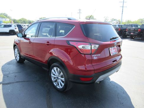 Used 2017 Ford Escape Titanium FWD image 9