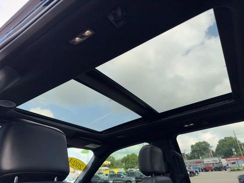 Used 2024 Ford F150 Raptor AWD/4WD image 34